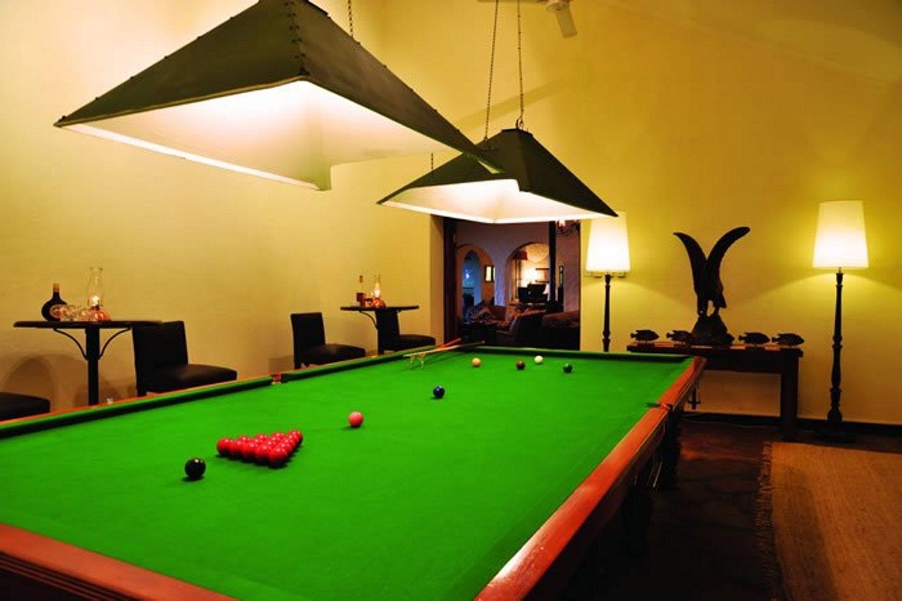 Bumi Hills Safari Lodge Extérieur photo